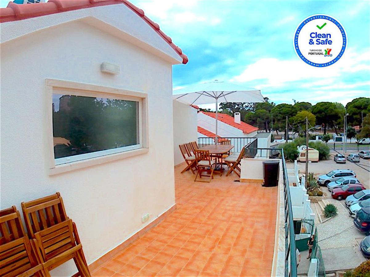 Apartment Near The Beach With Big Terrace Setubal Exterior photo