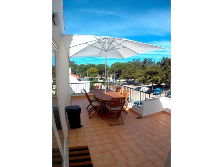 Apartment Near The Beach With Big Terrace Setubal Exterior photo